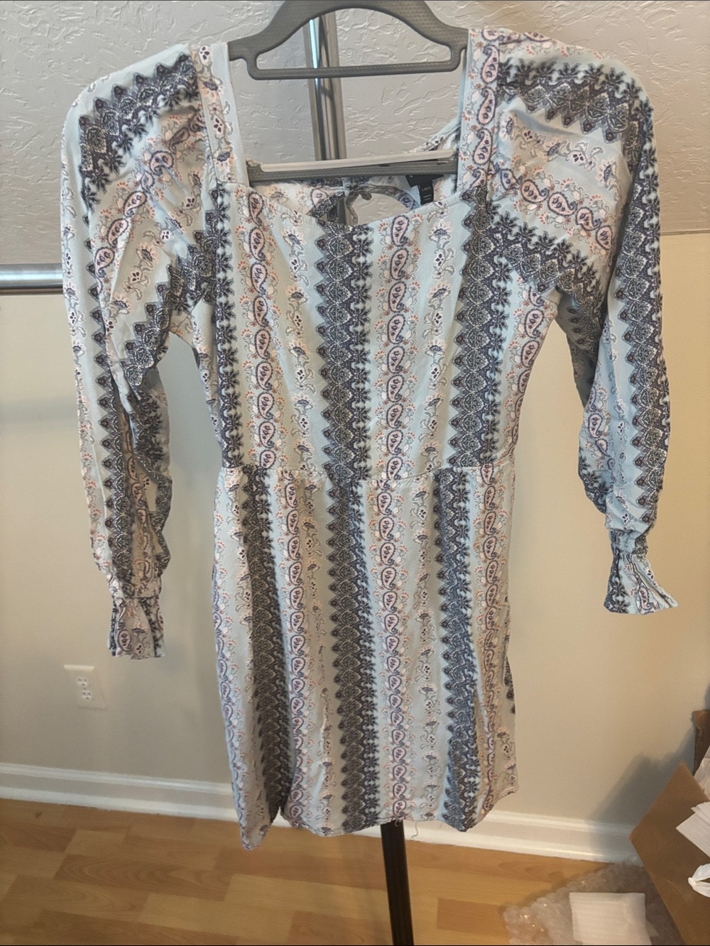 Art class dress 10/12